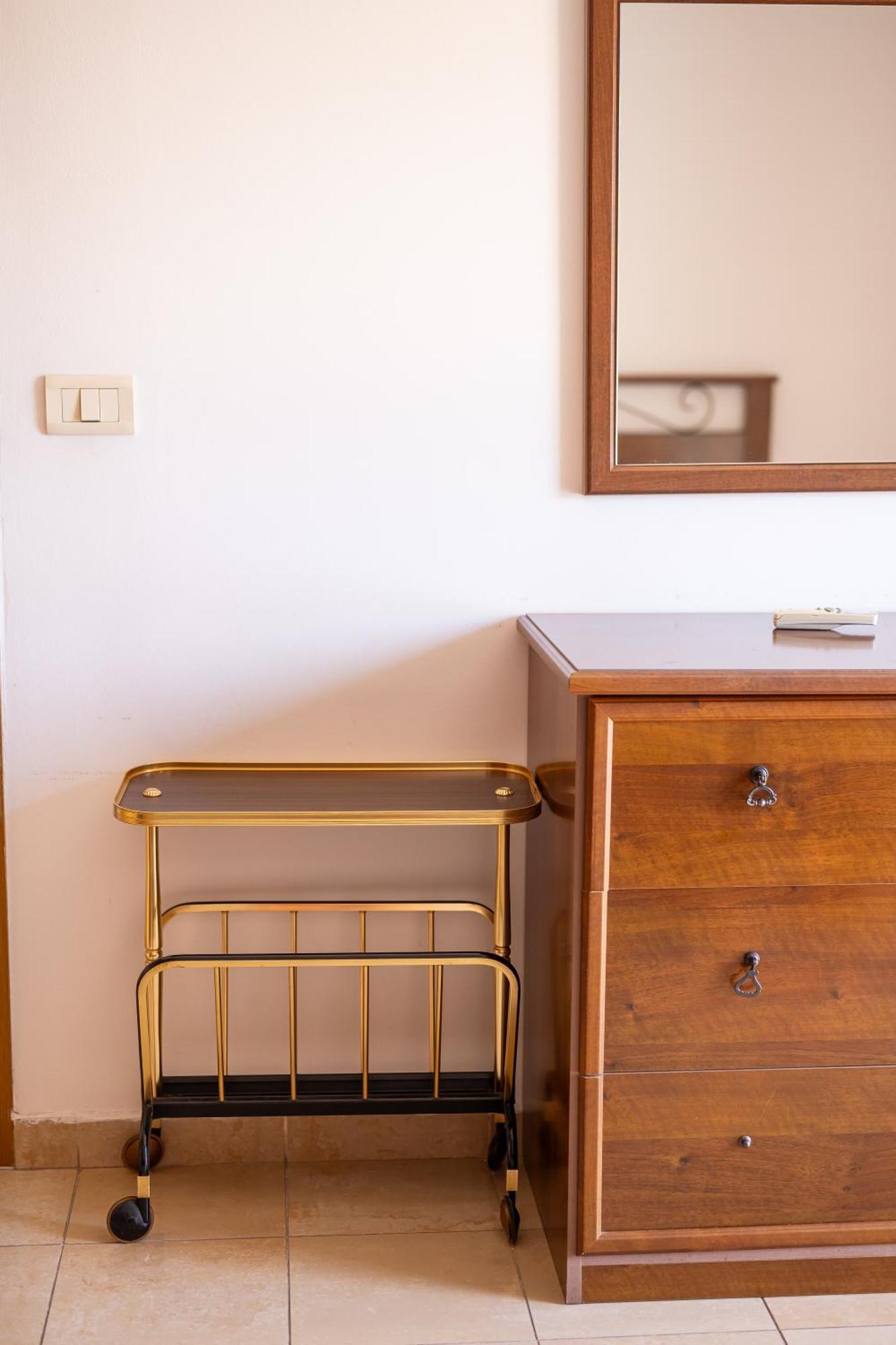 Vintage Blloku Apartment 地拉那 外观 照片